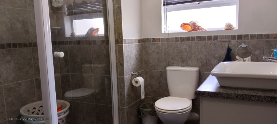 3 Bedroom Property for Sale in Heiderand Western Cape
